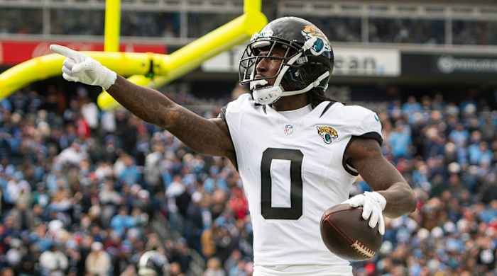 Jaguars receiver Calvin Ridley celebrates scoring a touchdown.